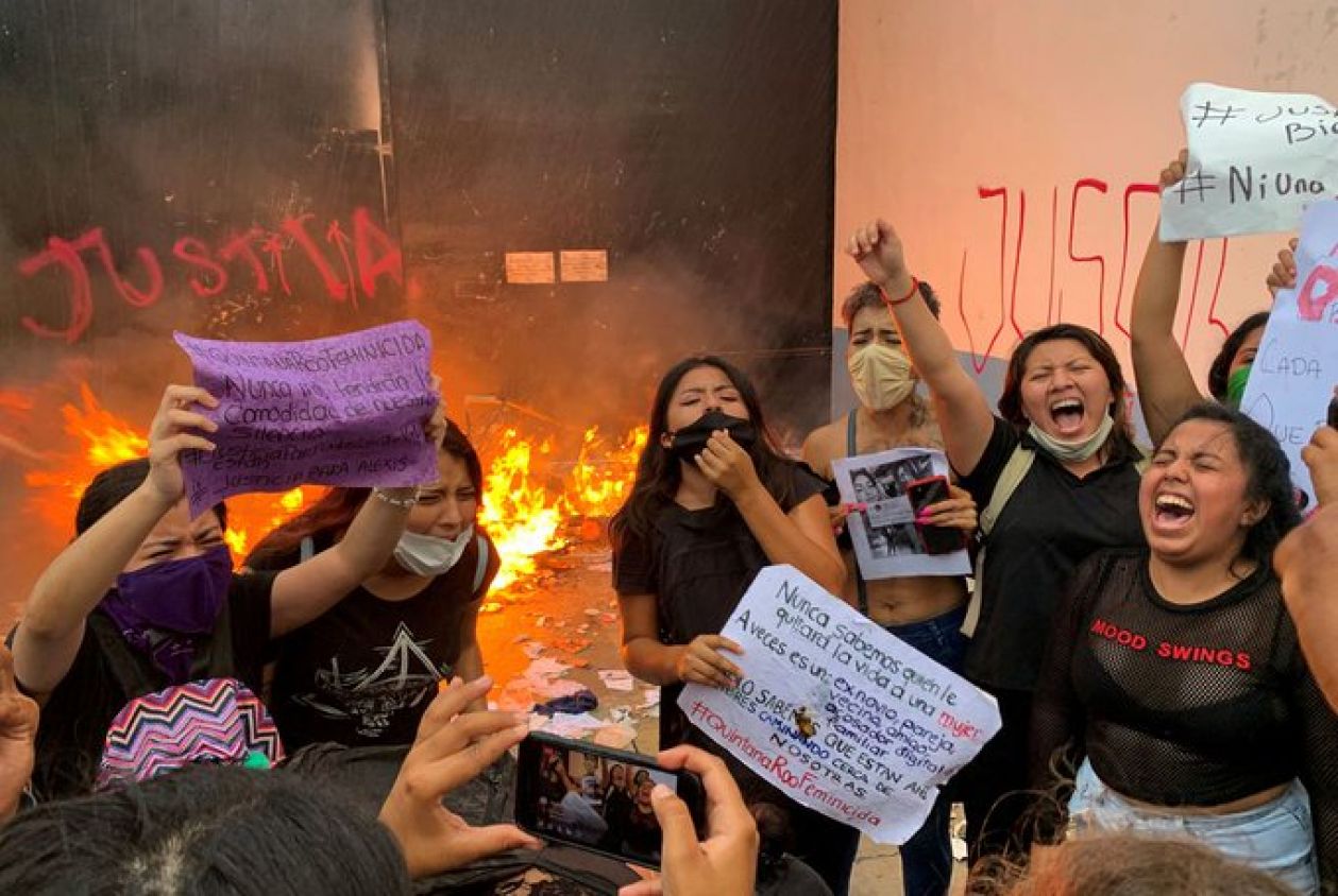 Detienen a tres presuntos implicados en feminicidio de 'Alexis'