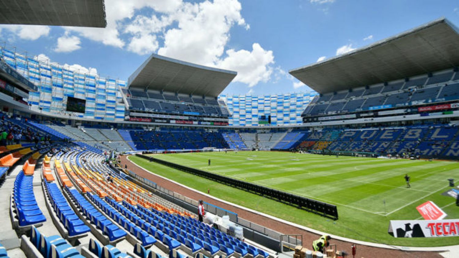 Regreso a los estadios podría resultar en repunte de contagios: Especialista UPAEP