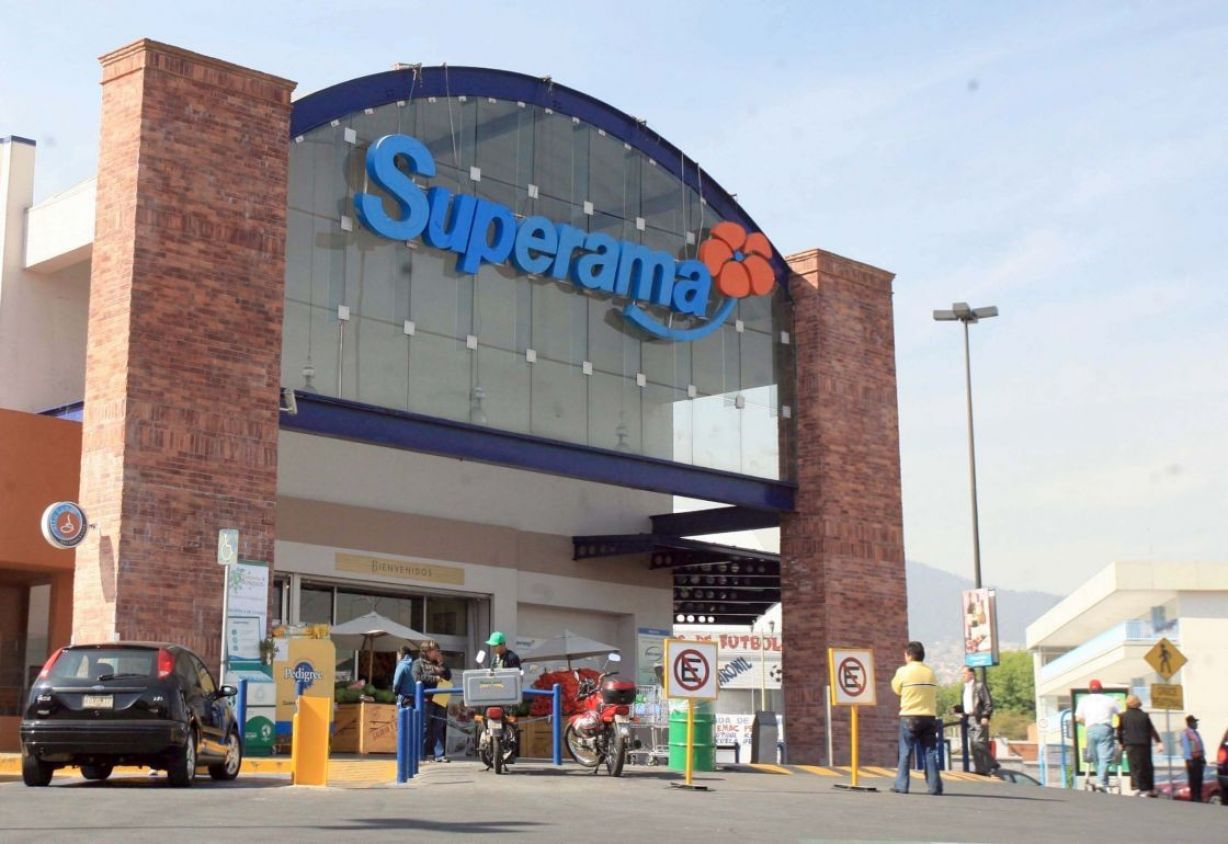 ¡No me quiero ir, señor Walmart! Superama desaparecerá y será sustituida por Walmart Express