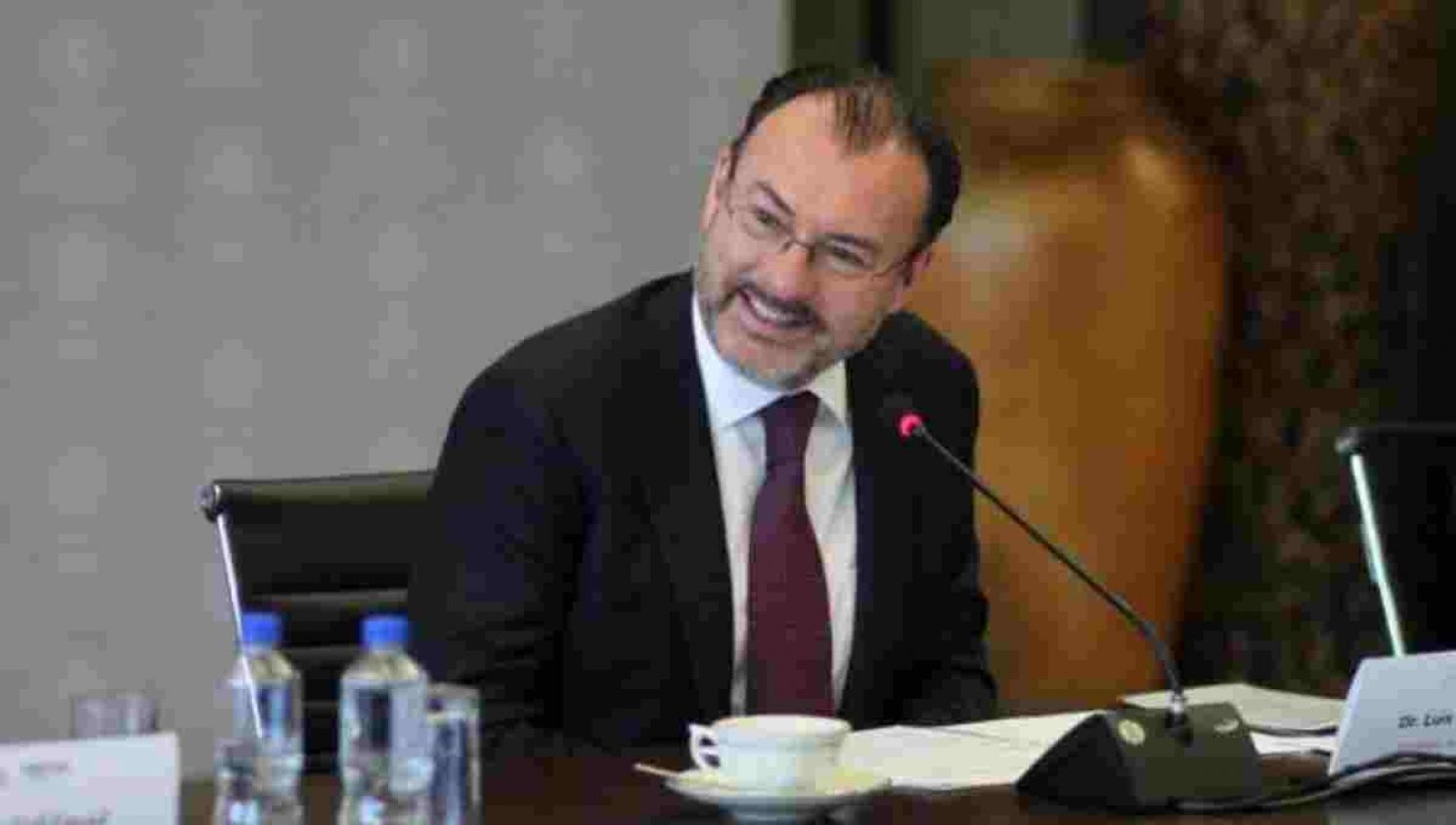 La FGR solicita orden de aprehensión contra Luis Videgaray por traición a la patria