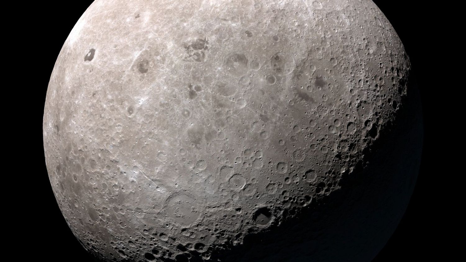 La Luna se está oxidando y tiene a los científicos desconcertados