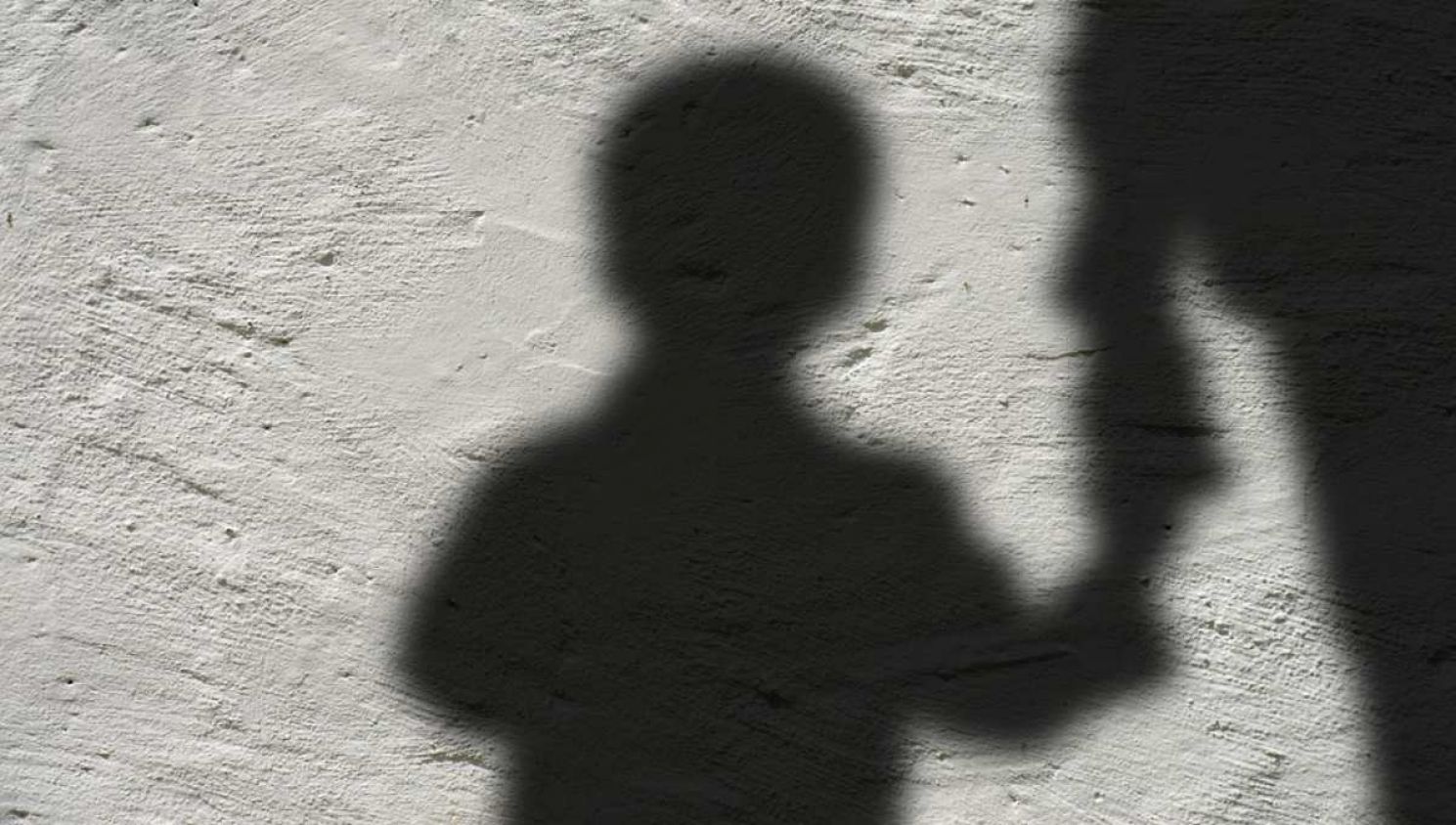 Senado aprueba sanciones contra quien golpee a los niños