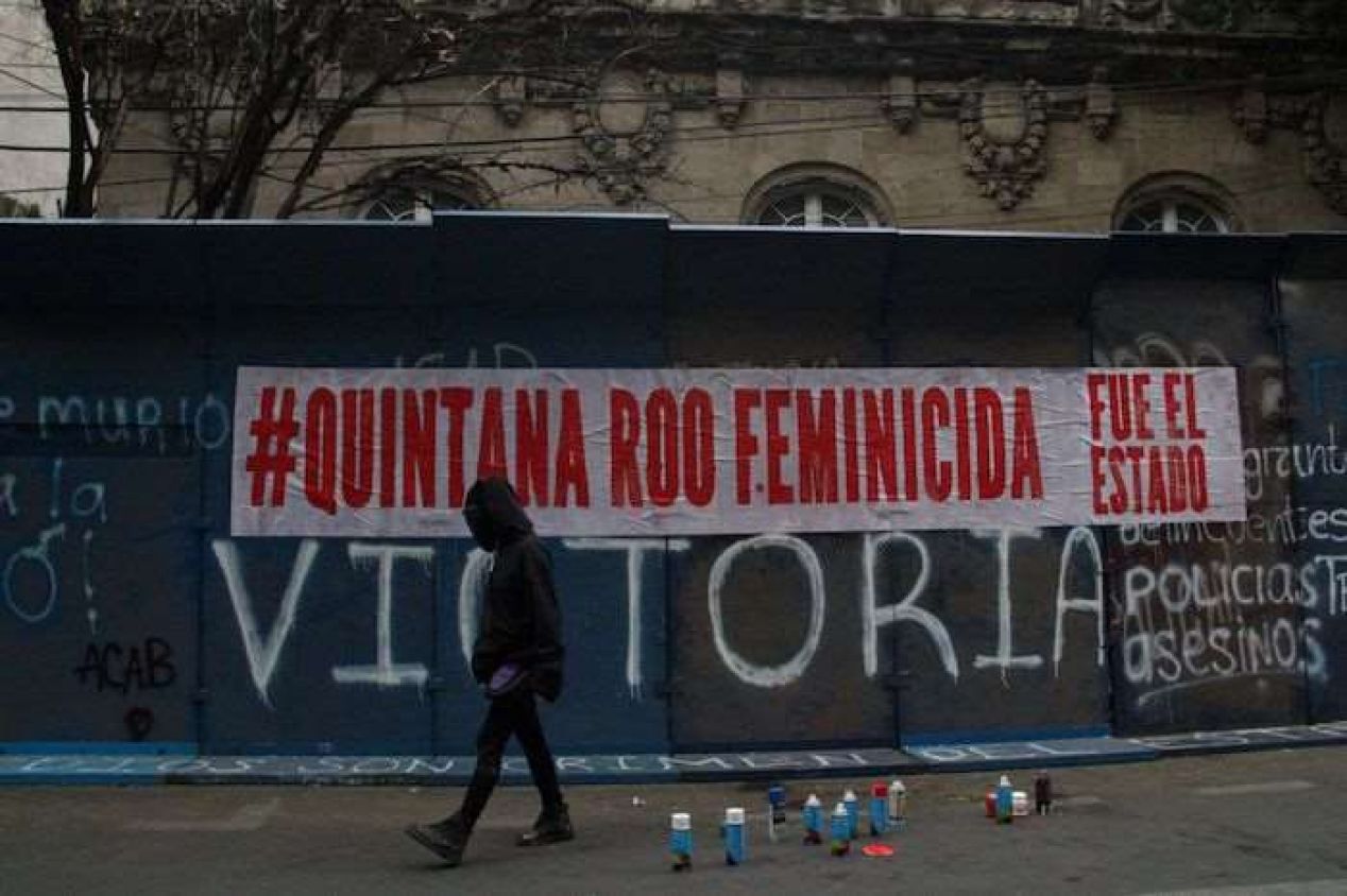 Policías de Tulum son vinculados a proceso por feminicidio; restos de Victoria llegan a El Salvador