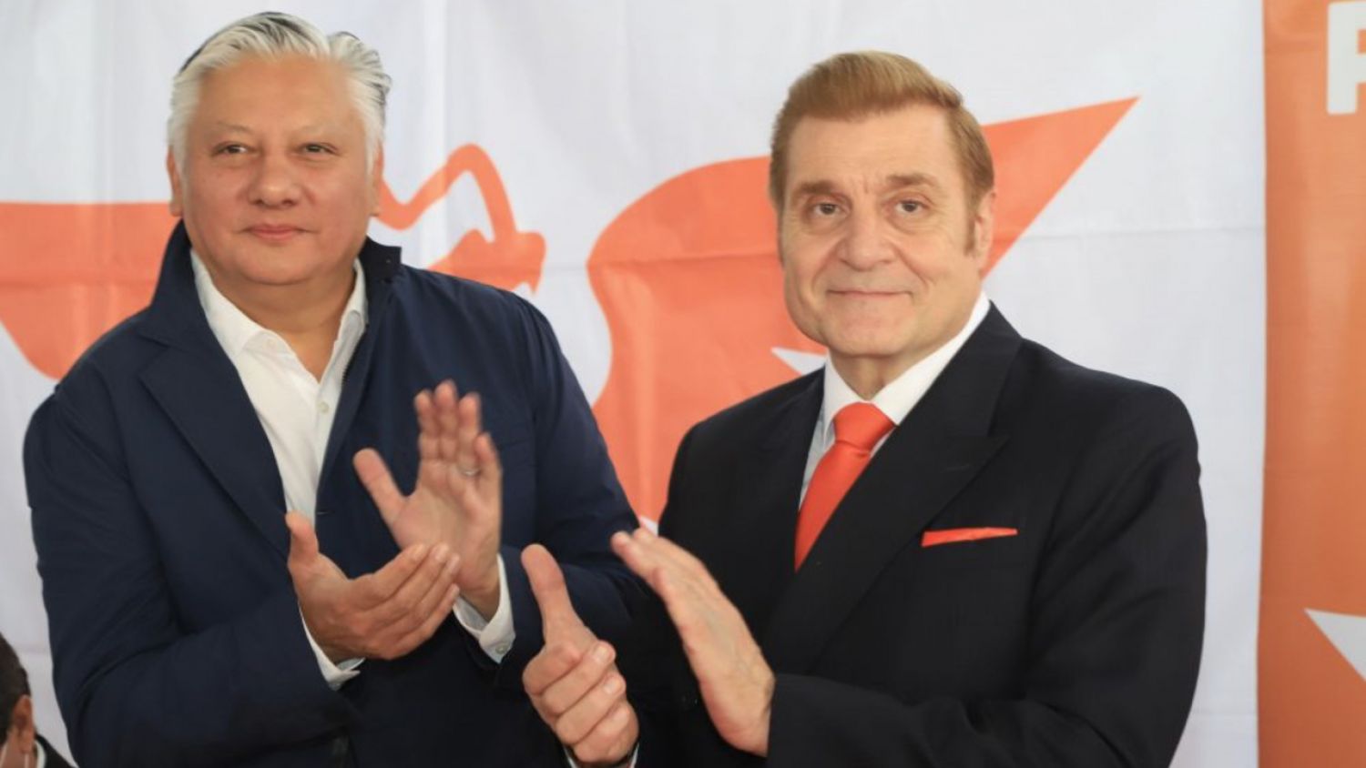 Movimiento Ciudadano presenta a Edgar Yamil como su candidato por la Alcaldía de Puebla. 