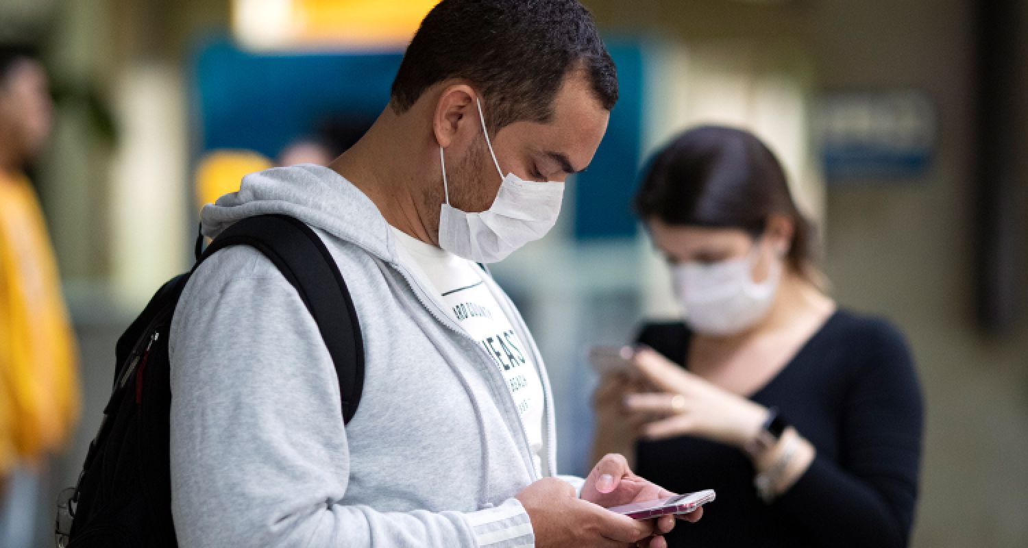 Senado aprueba ley por la que tendrás que dar datos biométricos a telefónicas