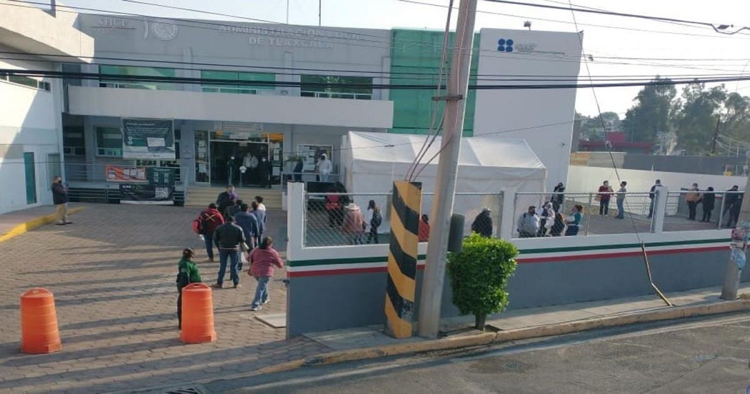 Genera molestia lentitud en realización de trámites en la PGJE y el SAT