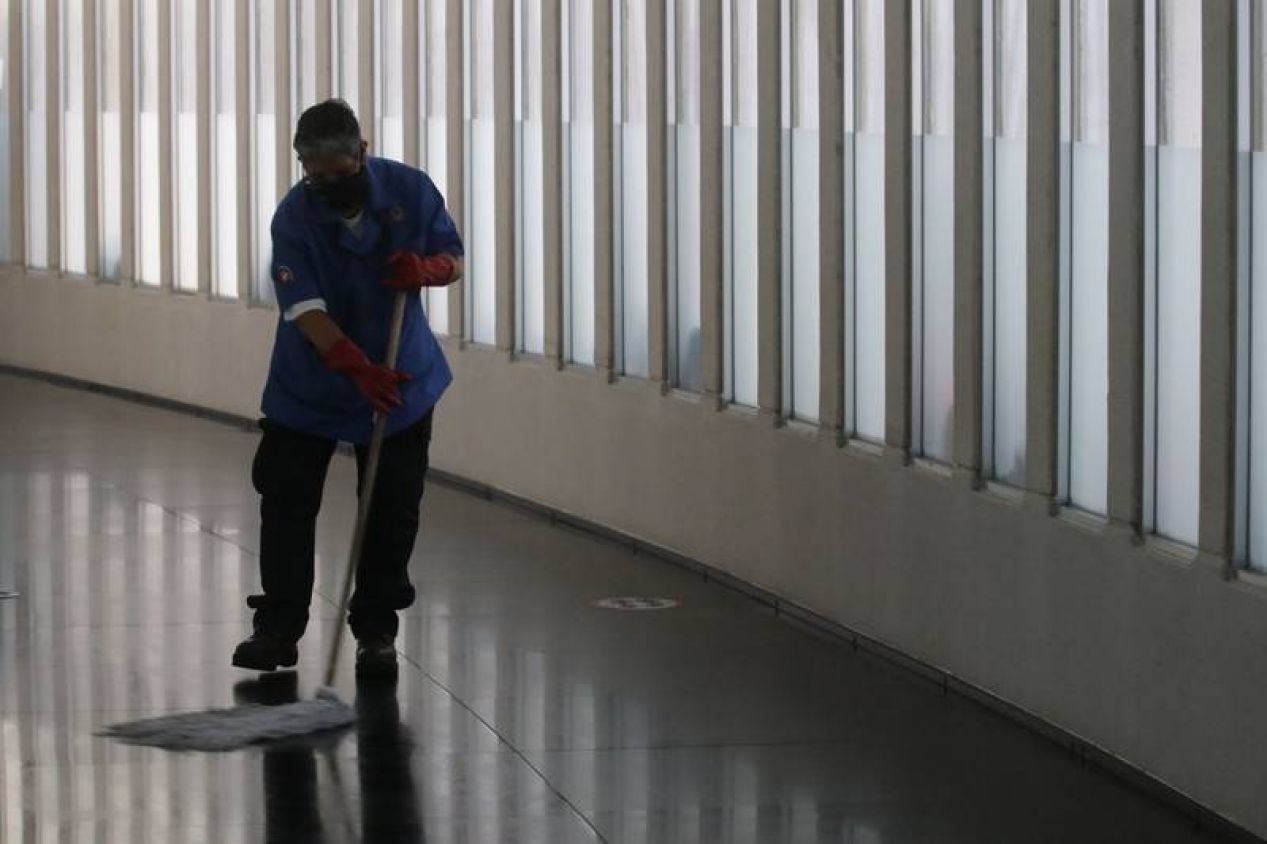 Reforma que regula la subcontratación ya es oficial: AMLO publica decreto en el DOF