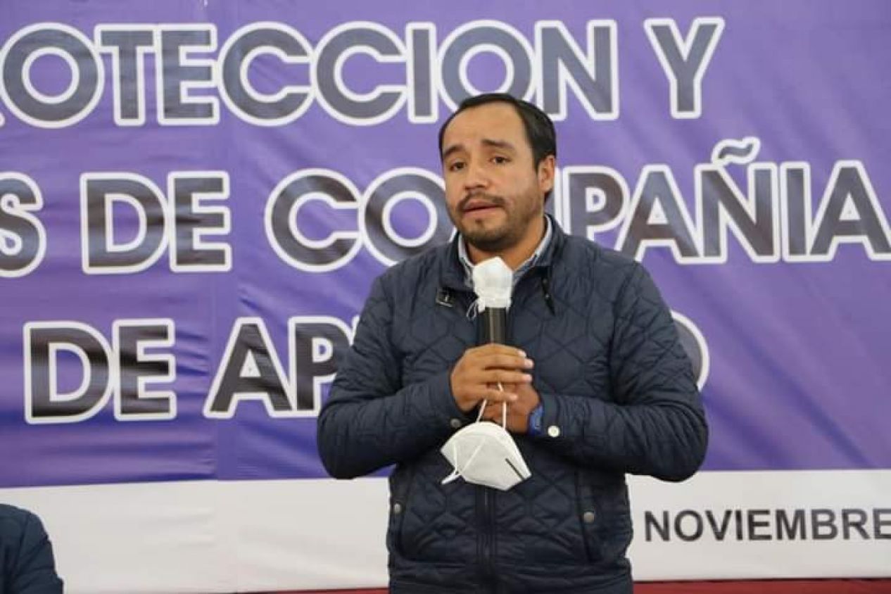 Tunden a próximo edil de Apizaco por 'sacar provecho' de contaminación de agua