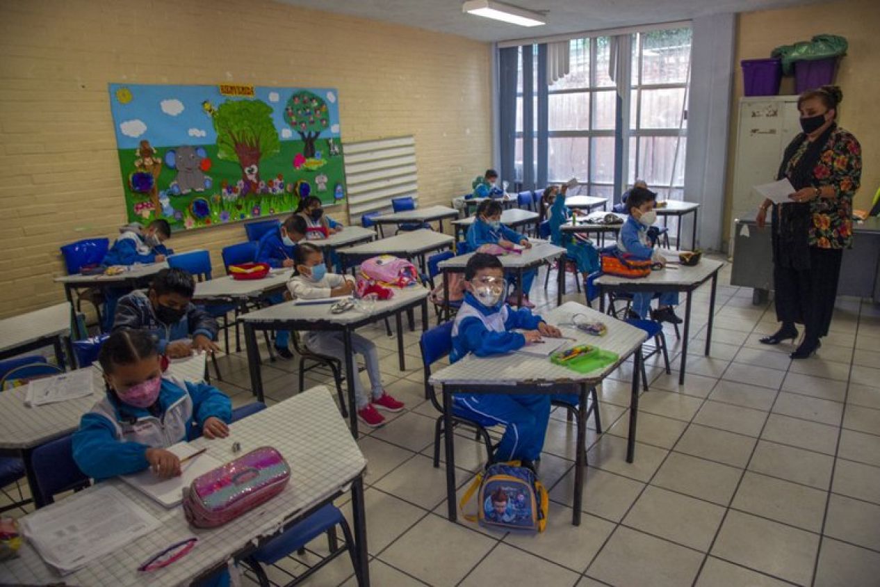 ¿Me puedo enfermar de gravedad? El dilema del regreso a clases presenciales en México