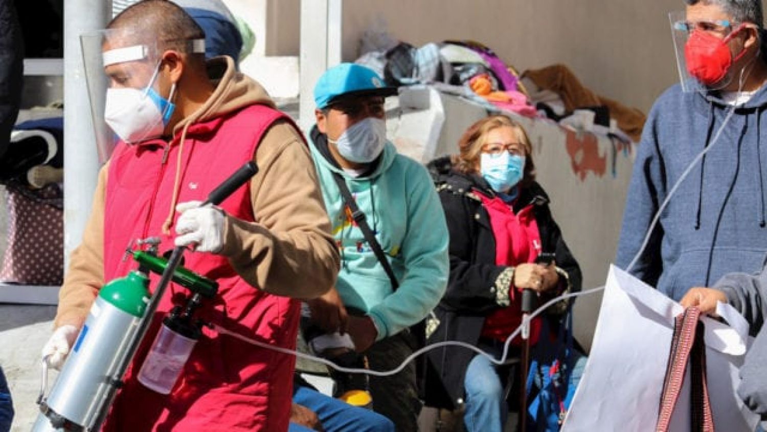 México sigue sin bajar de los 20 mil contagios diarios por Covid-19; reporte de la SSA