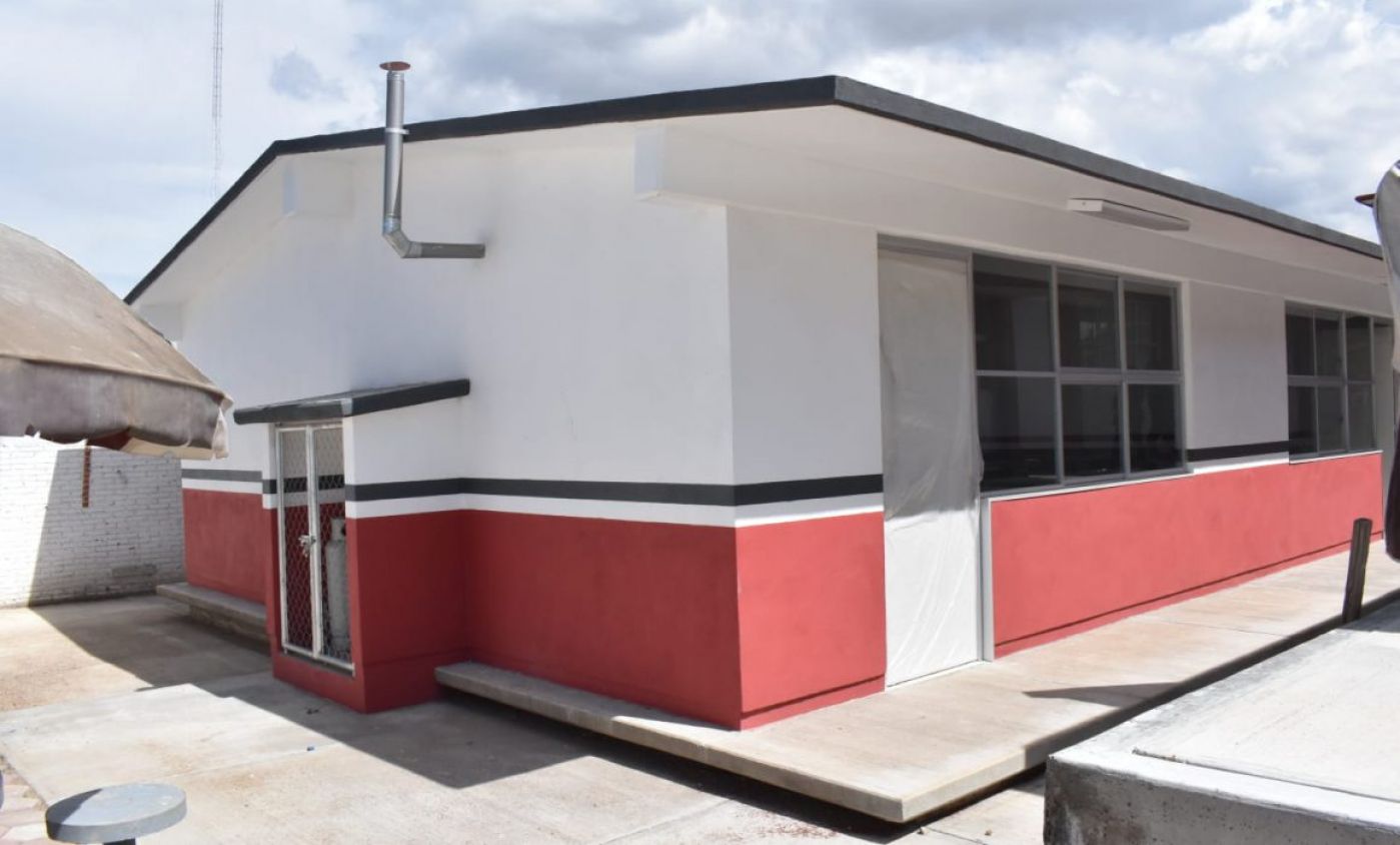 Culmina construcción de cafeterías en planteles del Cobat