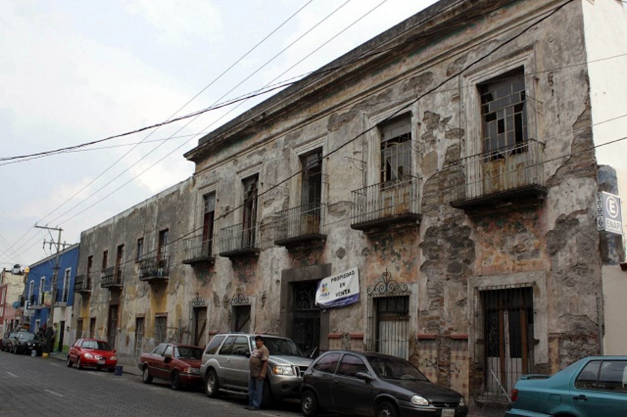 Identifican 195 casonas del Centro Histórico en peligro de derrumbe