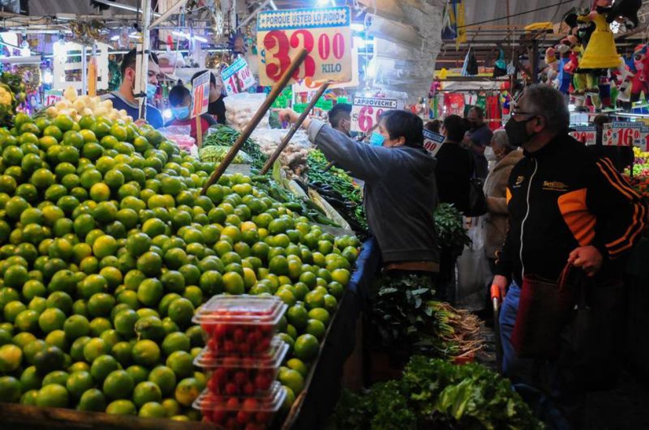 Inflación se modera a 7.45%, pero sigue bajo presión