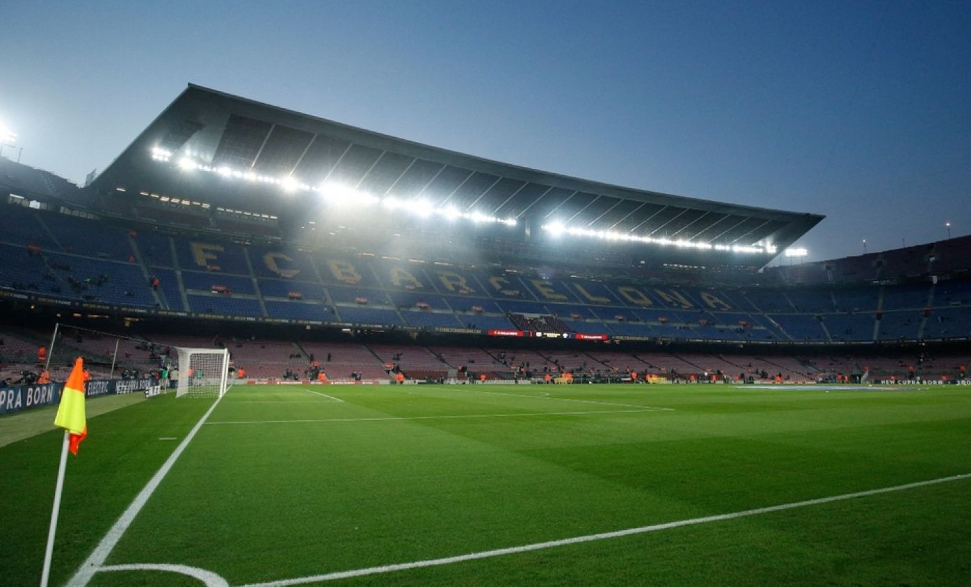 España reduce aforo en los estadios de La Liga por aumento de casos COVID