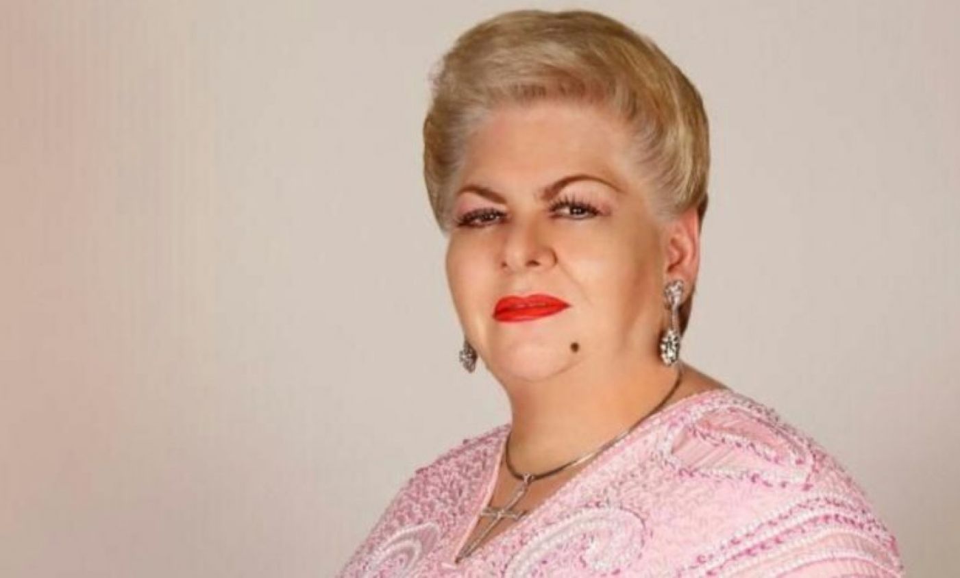 Paquita la del Barrio buscará diputación en Veracruz