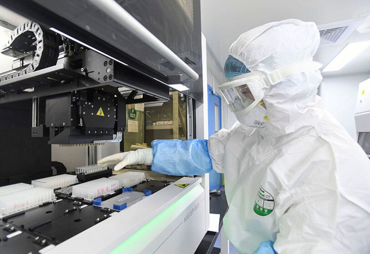 Virus salió de un laboratorio militar de EU': China fomenta teorías conspirativas sobre COVID-19