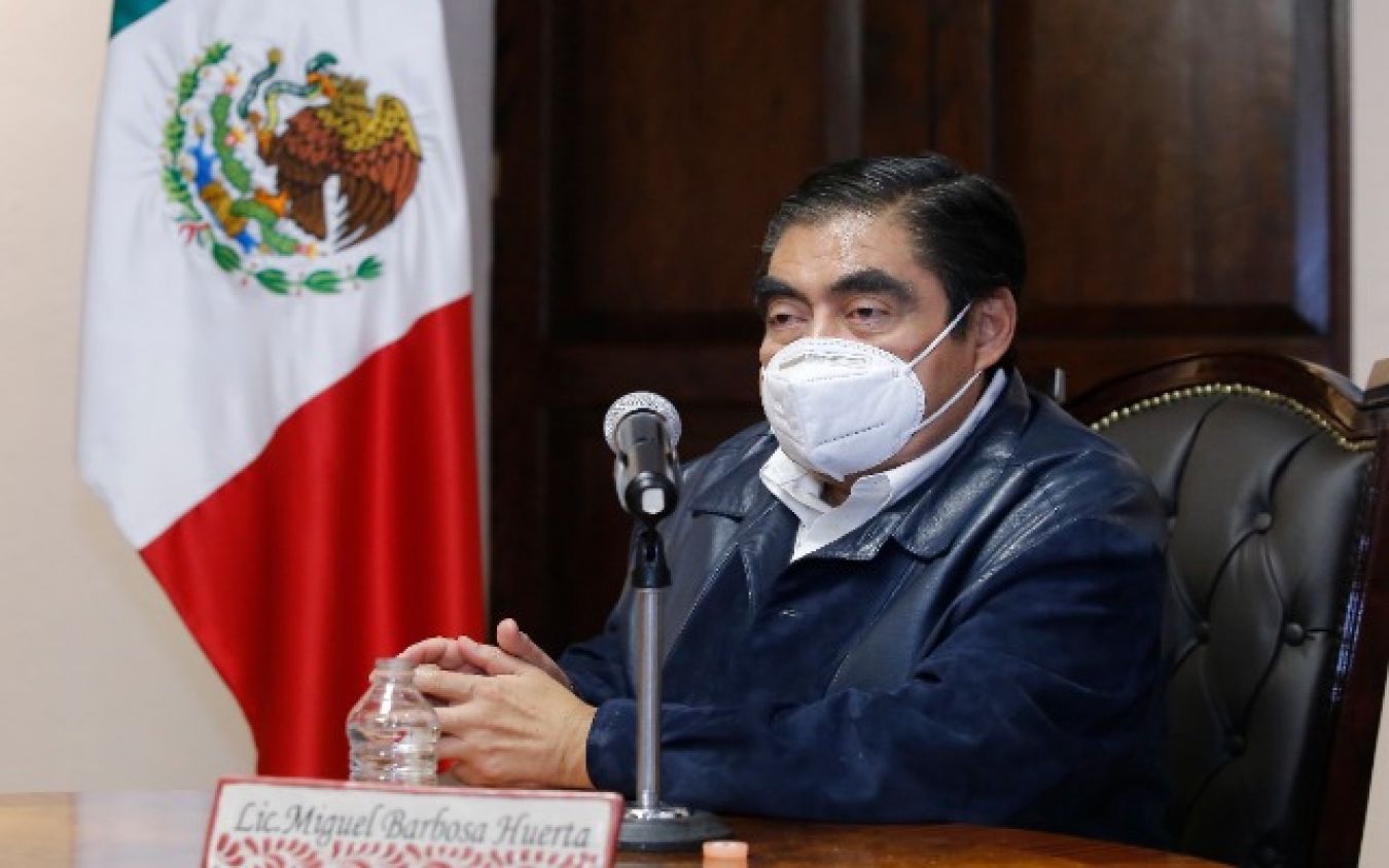 Como una verdadera desgracia, califica Miguel Barbosa a la administración de Tehuacán