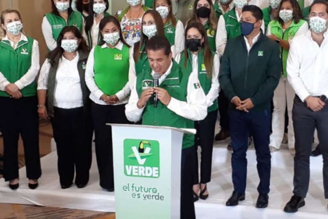 Designan a Carlos Puente como líder de diputados del PVEM