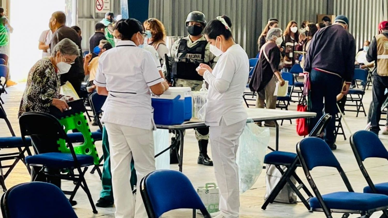 Ciudad de México acelera vacunación contra COVID-19