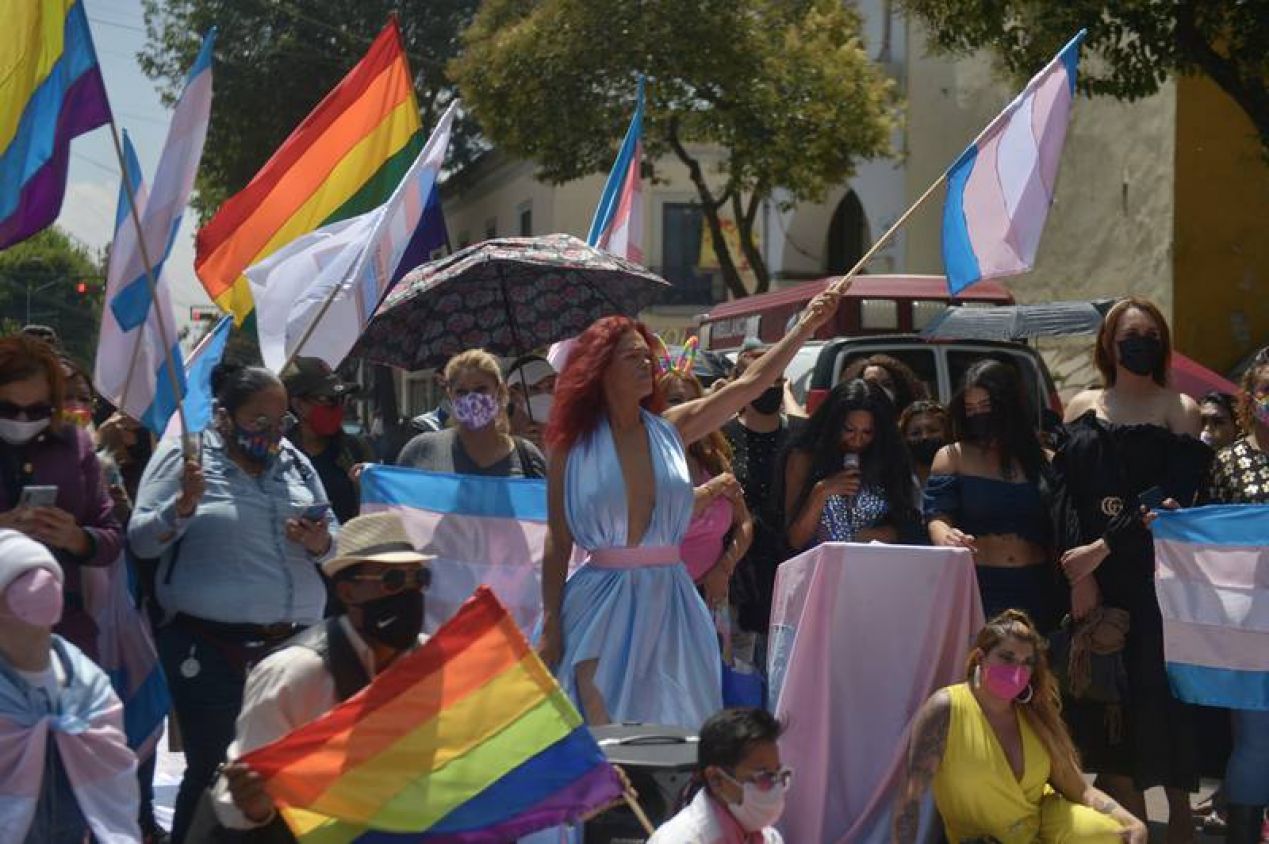 Aprueban ley de identidad de género que facilitará trámites de personas trans: EDOMEX