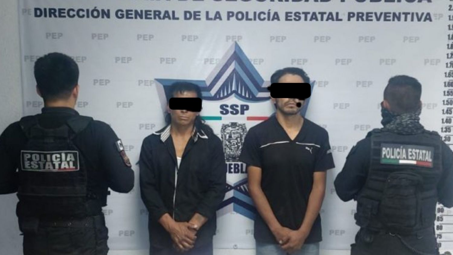 Detienen a dos presuntos narcomenudistas de cristal en Tlaxcalancingo