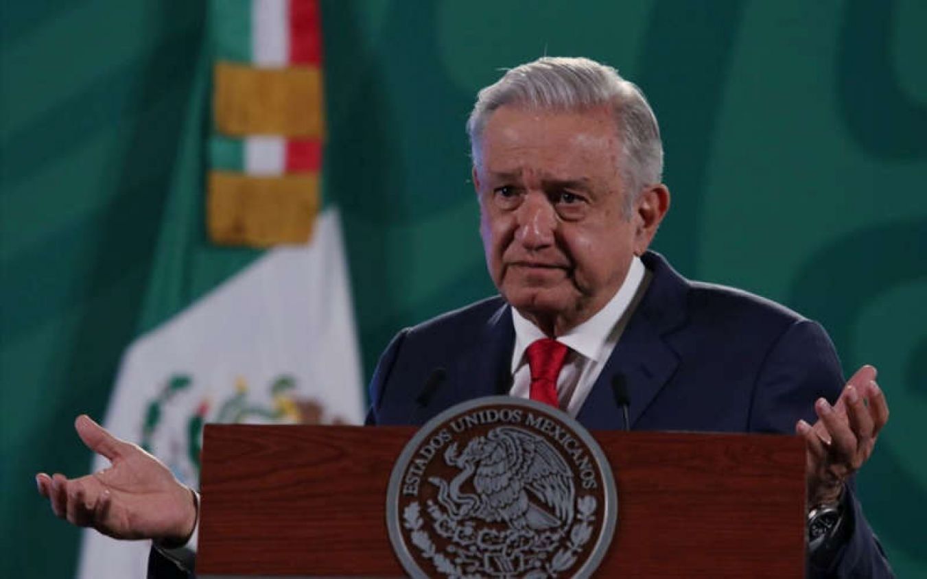 Se debe volver a clases presenciales sin importar lo que diga la mayoría: AMLO