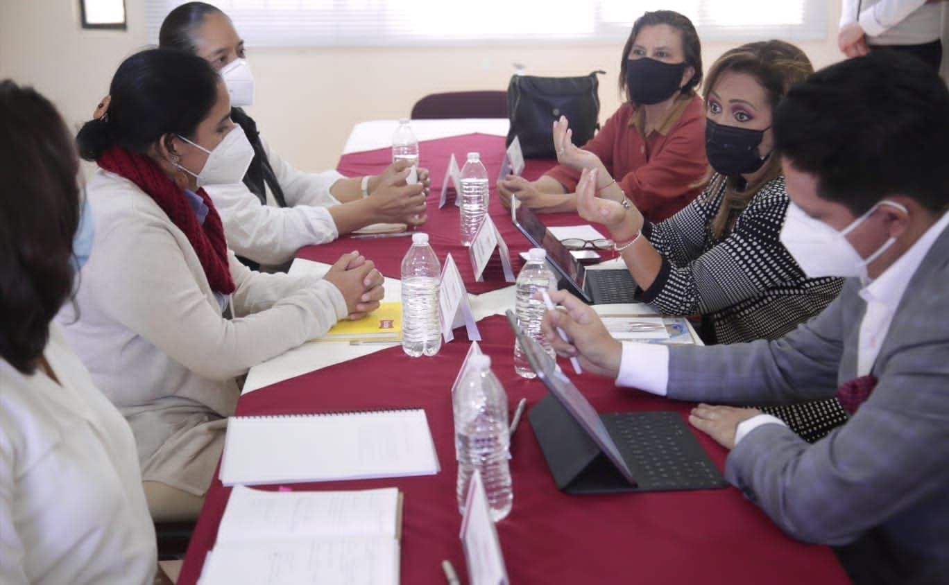 Inicia Lorena Cuéllar con mesas de trabajo para rescatar a la Malinche