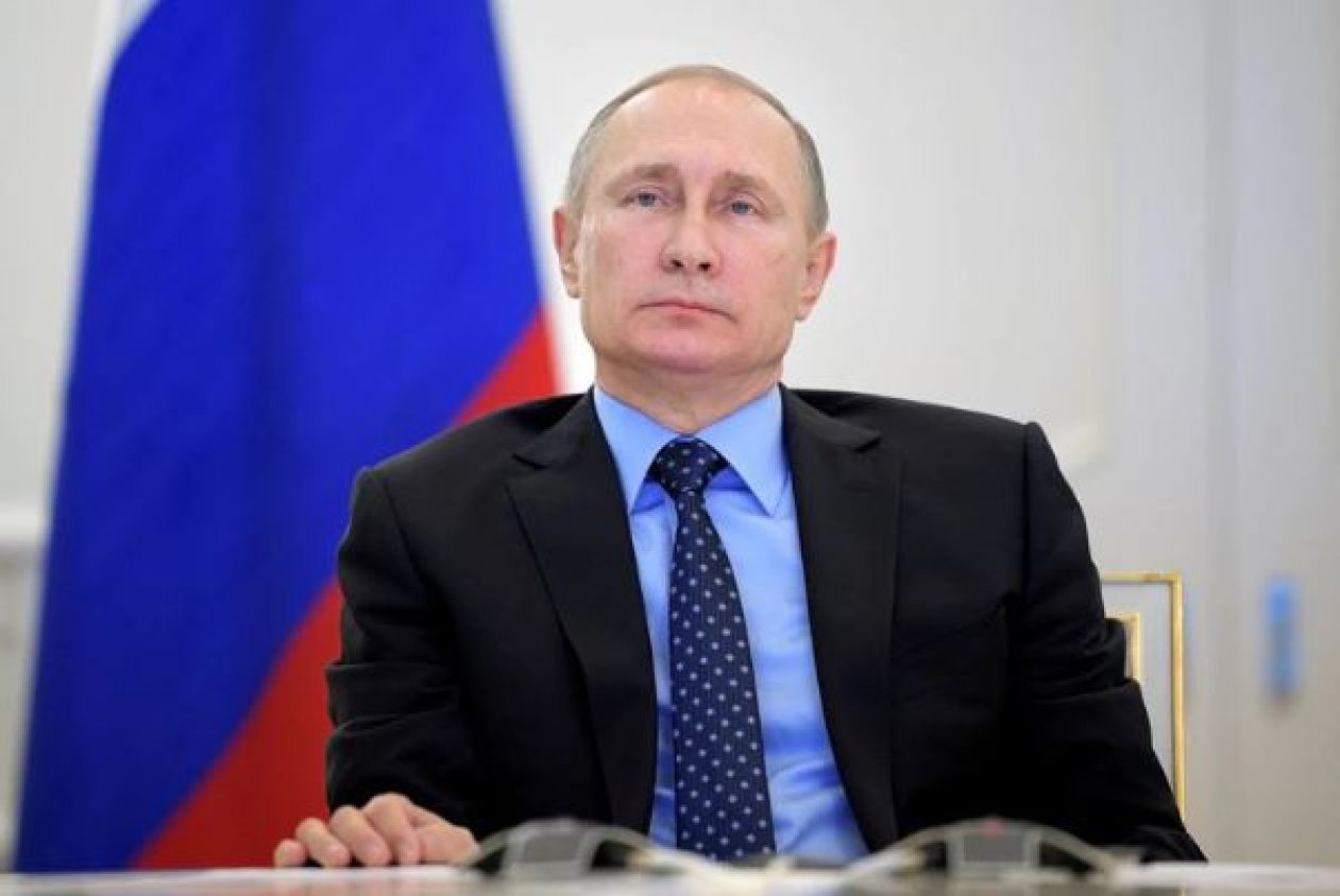 Ambiciones de Rusia impiden cumplimiento de vacunas contra covid-19