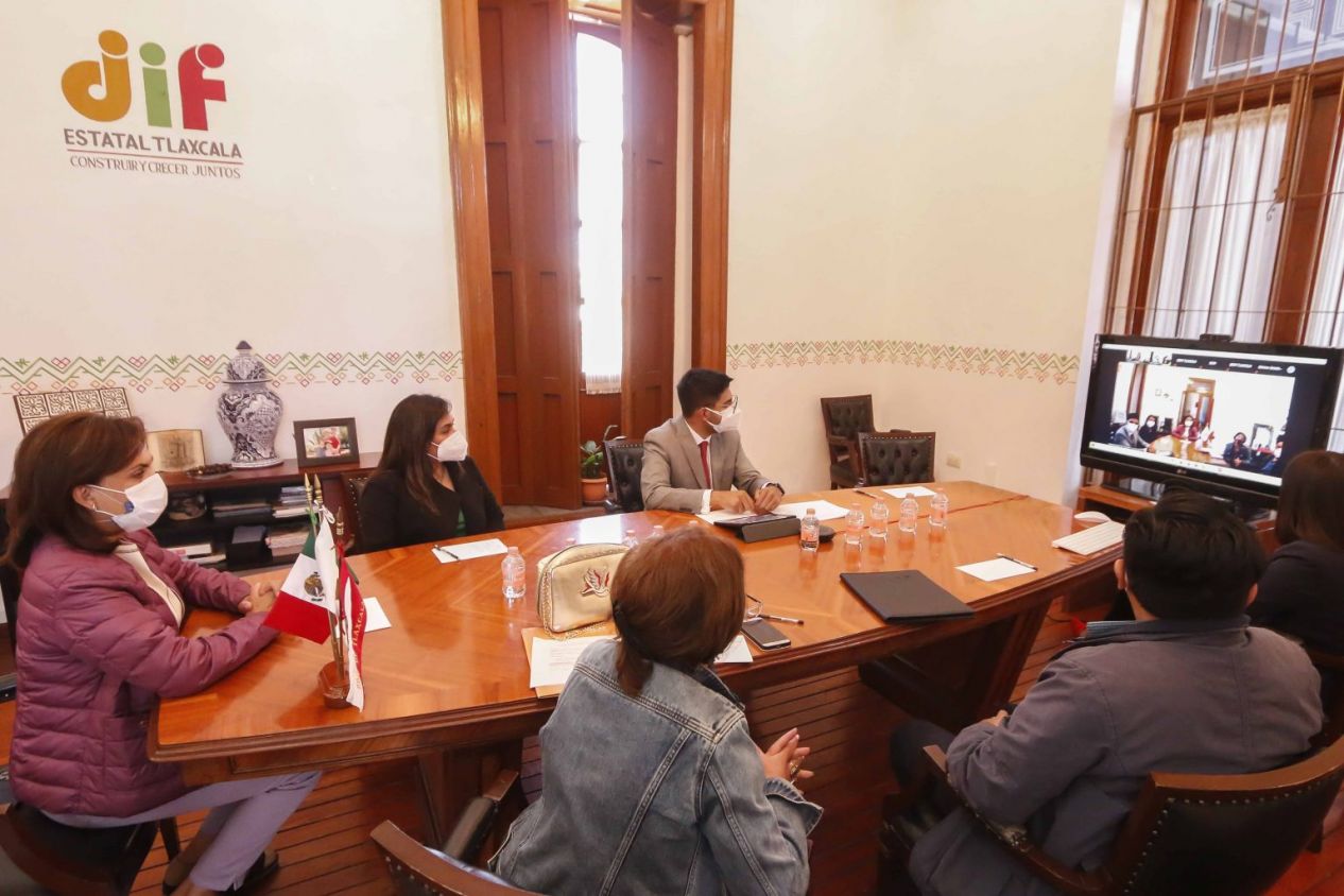 Encabeza Sandra Chávez encuentro virtual con argentina y la Red Latinoamericana de acogimiento familiar