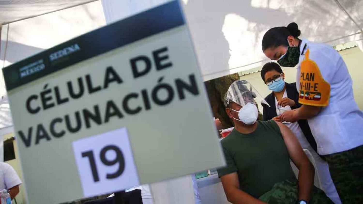 Ssa reporta 385 casos de inflamación de ganglios por reacción adversa a la vacuna