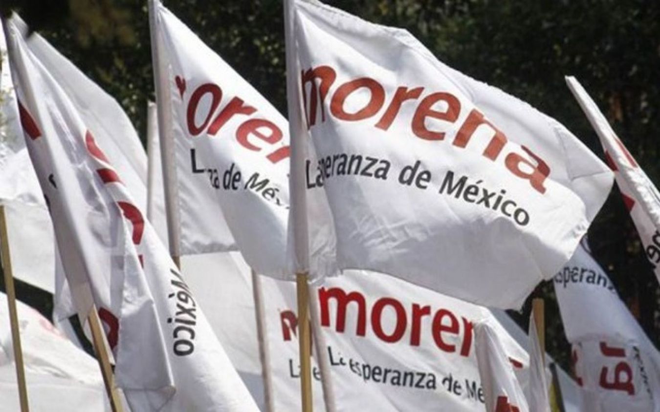 Avala Morena candidaturas de 5 alcaldes que buscan reelección en Puebla
