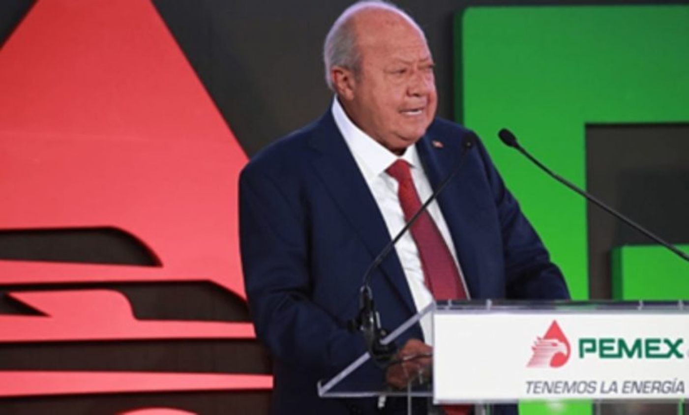 Romero Deschamps tiene dos denuncias en su contra por depósitos millonarios: AMLO