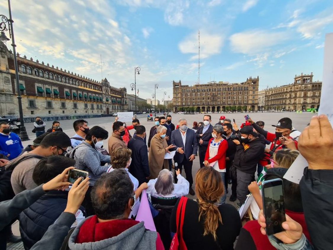 Madres de desaparecidos protestan afuera de Palacio Nacional: “¿Nuestros hijos dónde están?”