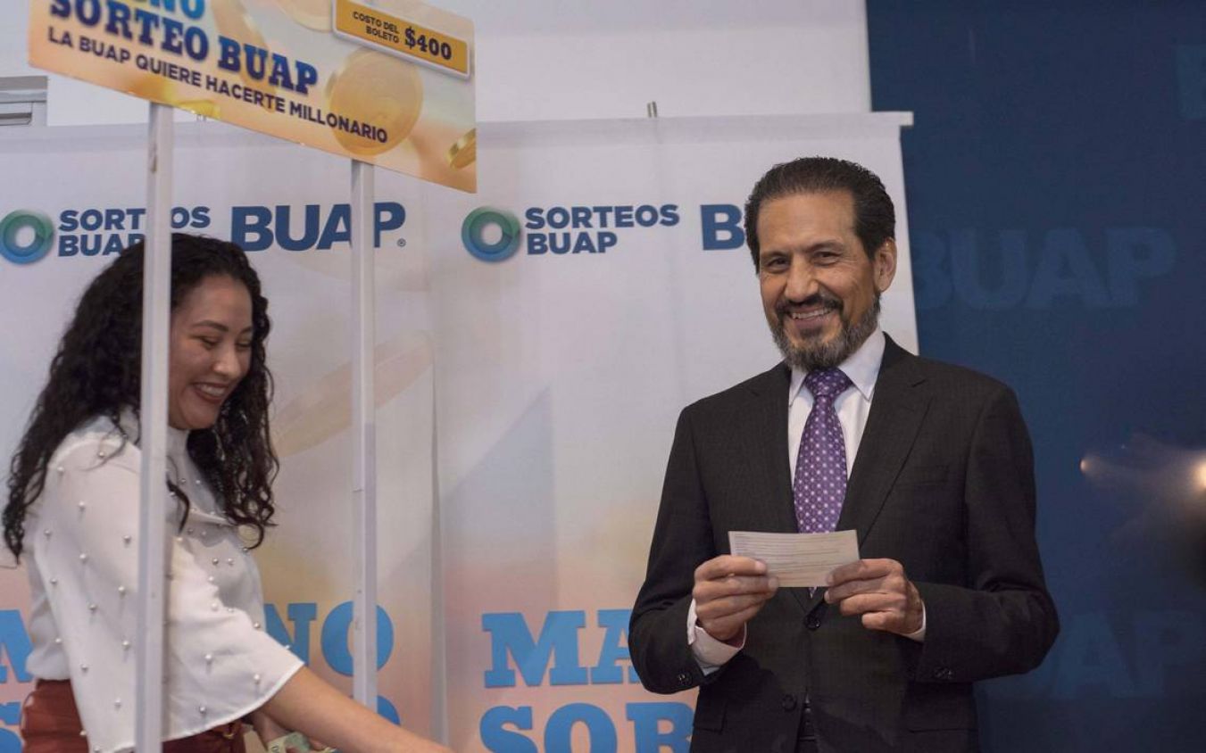 Magno Sorteo BUAP cumple sueños: Alfonso Esparza