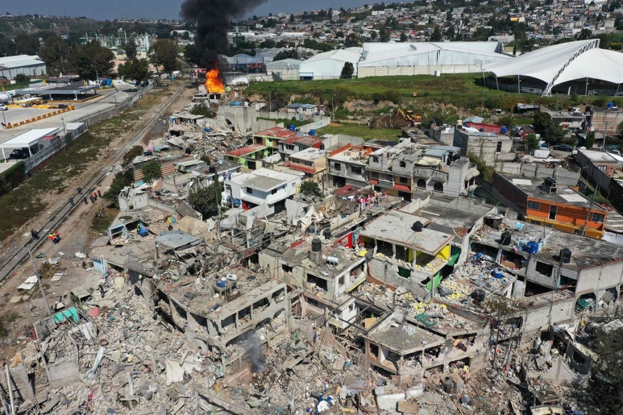 Imposible reubicar a familias en zonas de riesgo por gasoductos: Eduardo Rivera