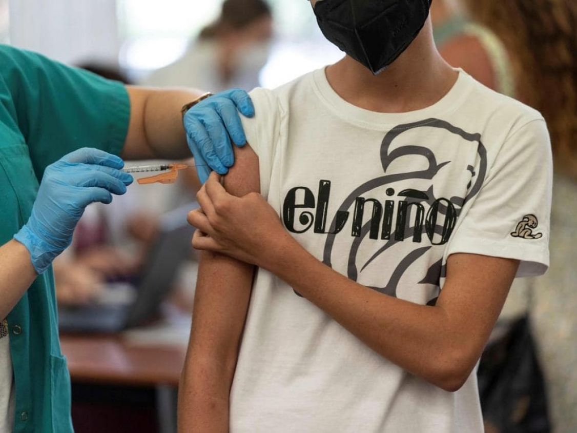 Jóvenes de entre 15-17 de CDMX podrían ser inoculados en una sola semana 