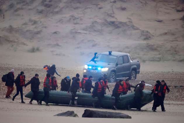 27 migrantes murieron en un en naufragio al norte de Francia