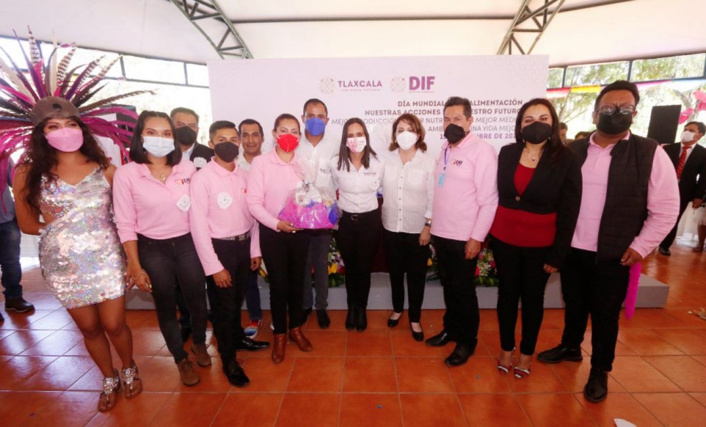 Celebra SEDIF el día mundial de la alimentación con muestra gastronómica