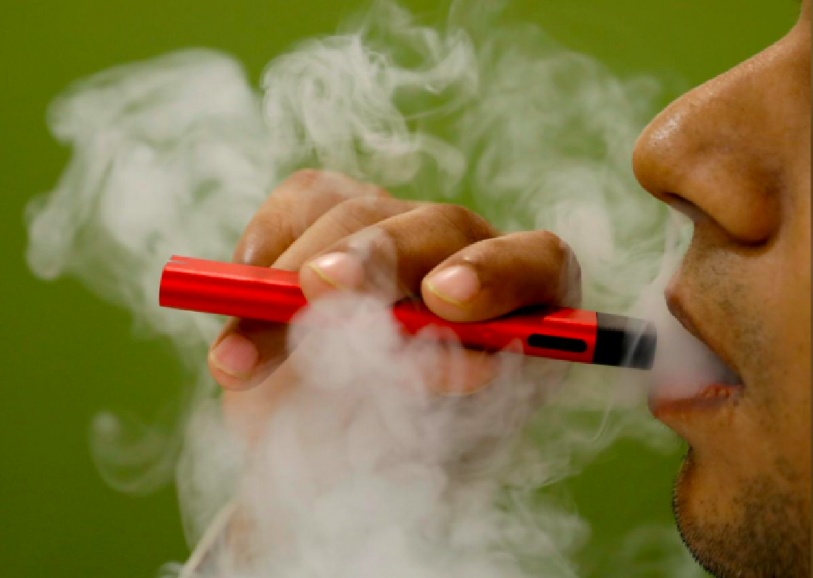 AMLO presentará iniciativa contra cigarros electrónicos y vapeadores