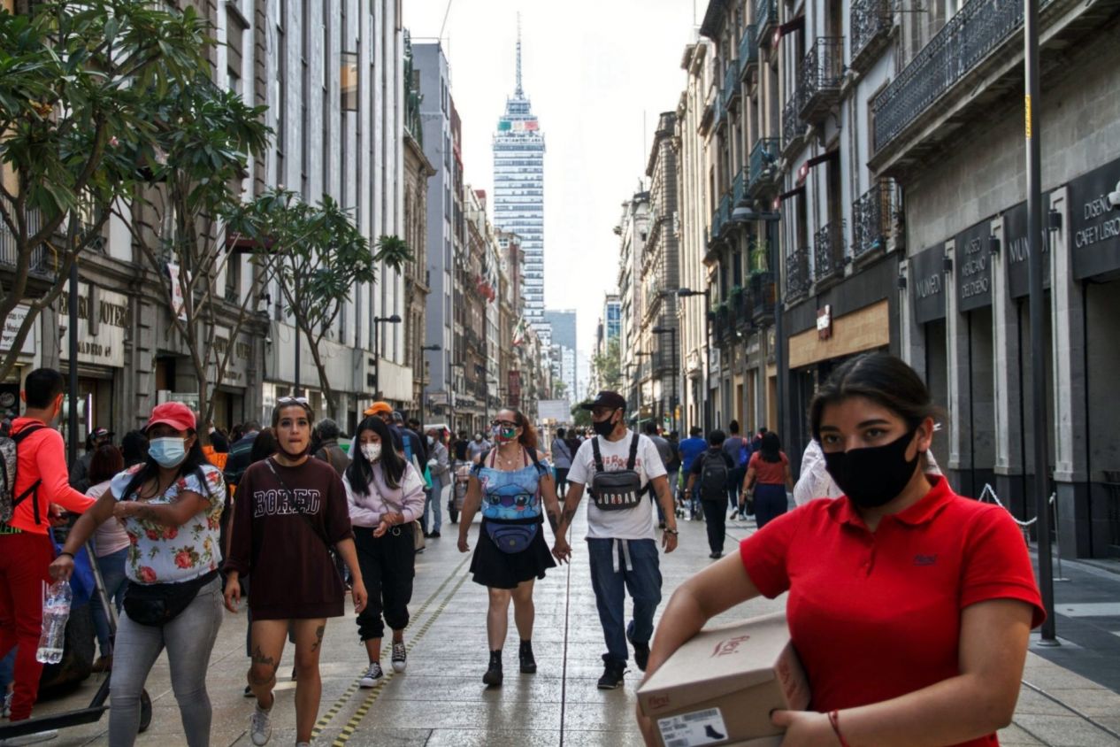 CDMX disminuye riesgo y pasa a semáforo amarillo en alerta Covid
