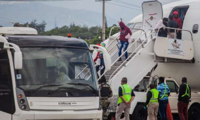 "La Tierra prometida": Haitianos cruzan México escondidos en autobuses para llegar a Tamaulipas