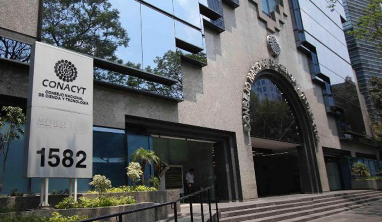 Juez niega órdenes de aprehensión contra científicos y ex funcionarios de CONACYT