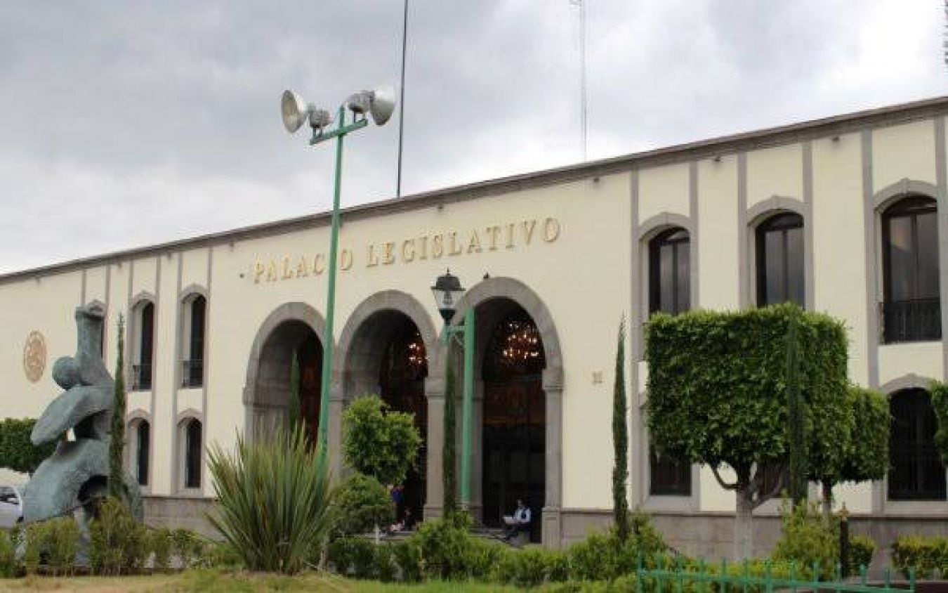 Comité de Administración deberá etiquetar para derribo de muros en el Congreso