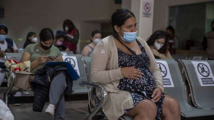 OPS informa que la Covid-19 es la principal causa de muerte materna en México 