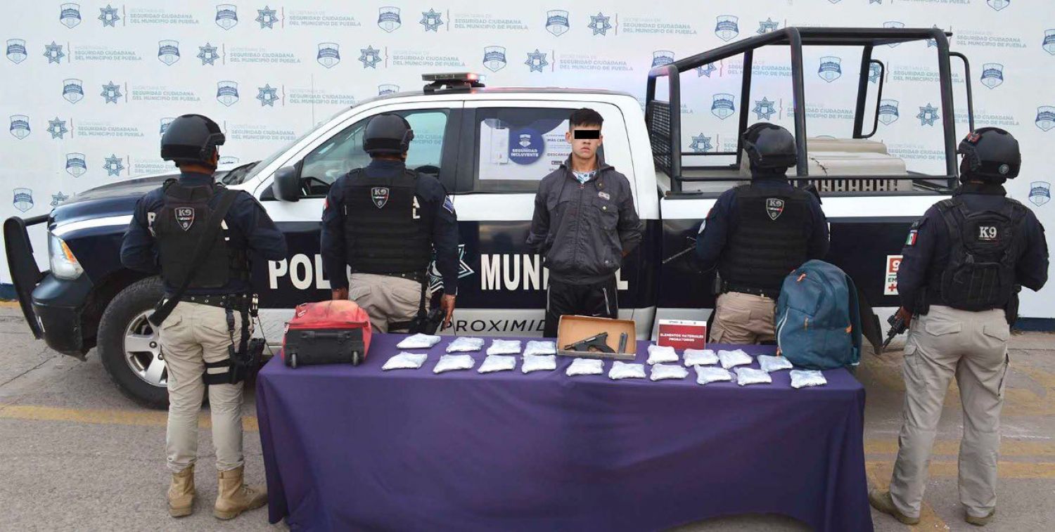 Capturan a estudiante en la Capu, Puebla, con 19 armas de fuego  que intentaba llevar a CDMX