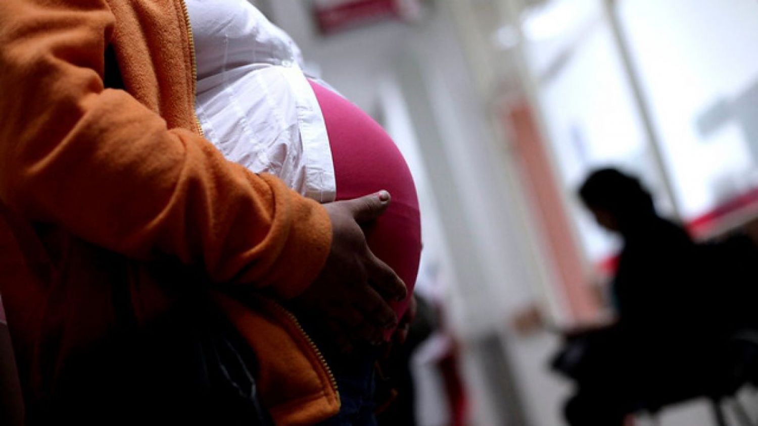 Aprueban ley en Florida que prohíbe el aborto a partir de 15 semanas de embarazo