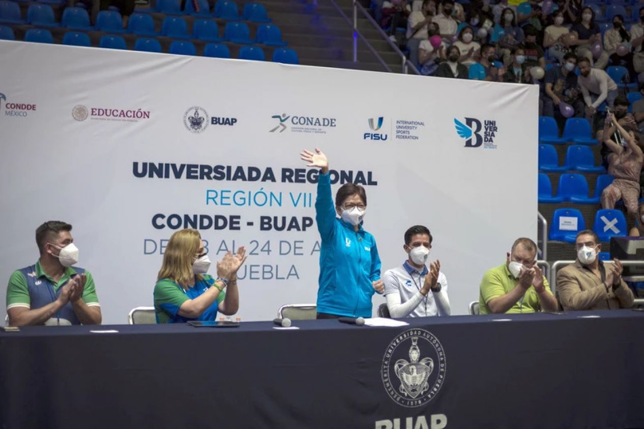 Inauguran la Universidad Regional en la BUAP 