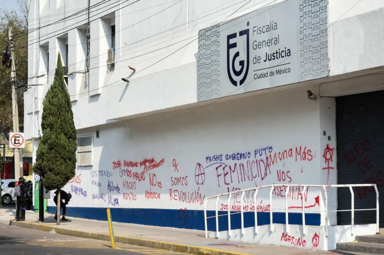 Sujeto detenido en CDMX por presunto feminicidio de su esposa era buscado en por secuestro y asesinato en Guanajuato
