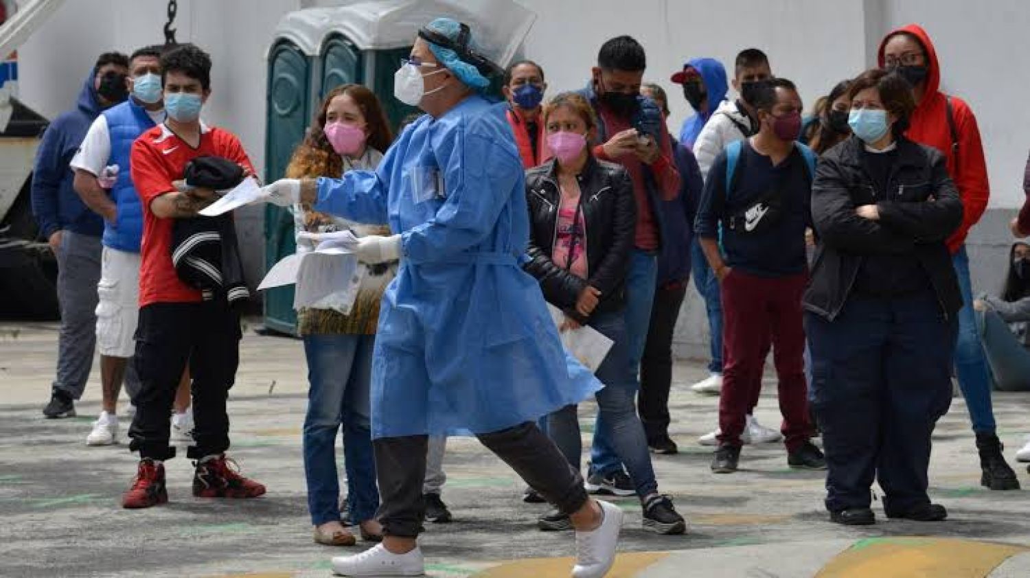 México registra en las últimas horas 9 mil 914 contagios y 56 muertes por Covid-19 