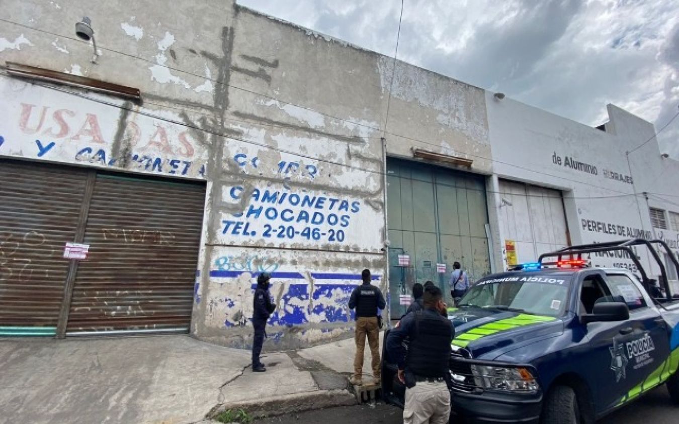 Operativos en la 46 Poniente continuarán a pesar de quejas de comerciantes, advierte Barbosa